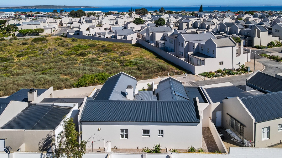 3 Bedroom Property for Sale in Villa Diamante Western Cape